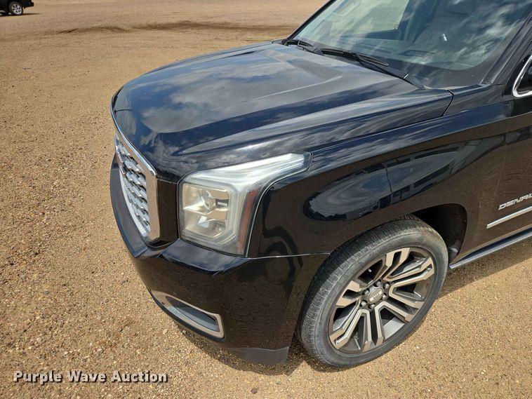 image for item ER1788 2018 GMC Yukon Xl SUV
