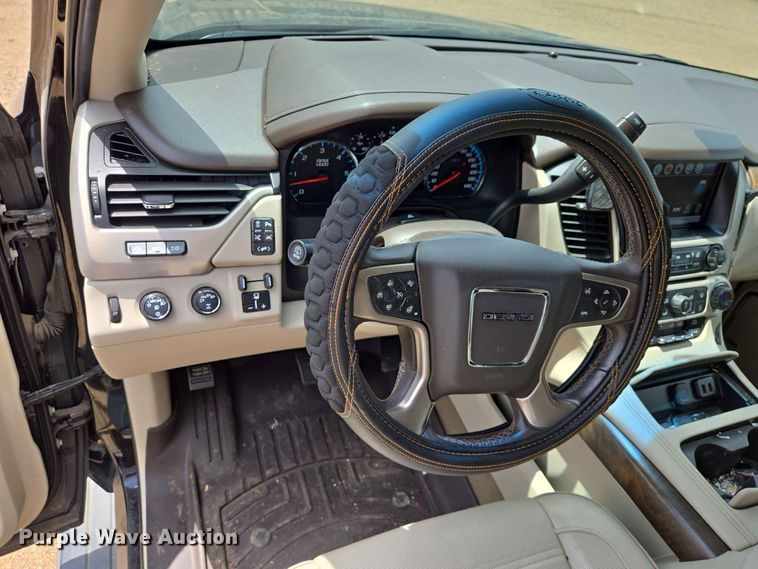image for item ER1788 2018 GMC Yukon Xl SUV