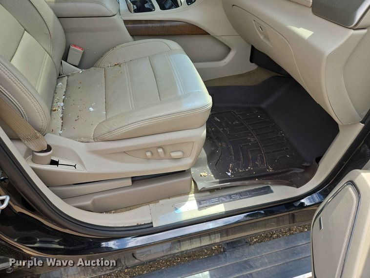 image for item ER1788 2018 GMC Yukon Xl SUV