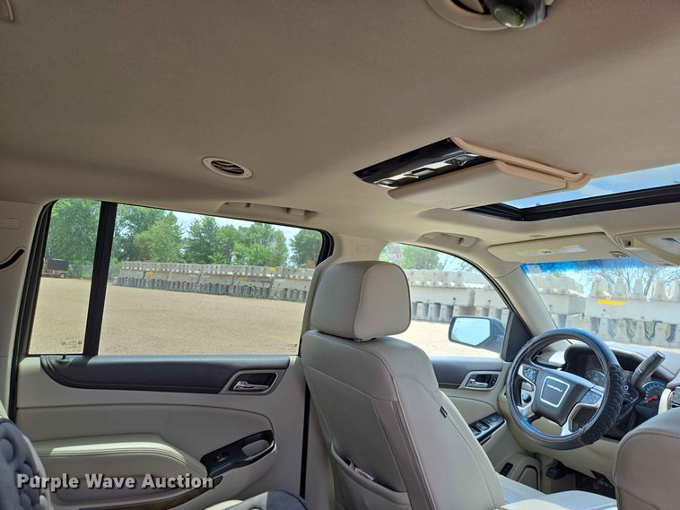 image for item ER1788 2018 GMC Yukon Xl SUV