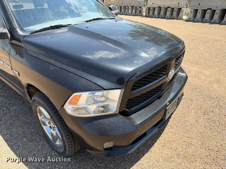 image for item ER1823 2018 RAM 1500 Ext. Cab pickup truck