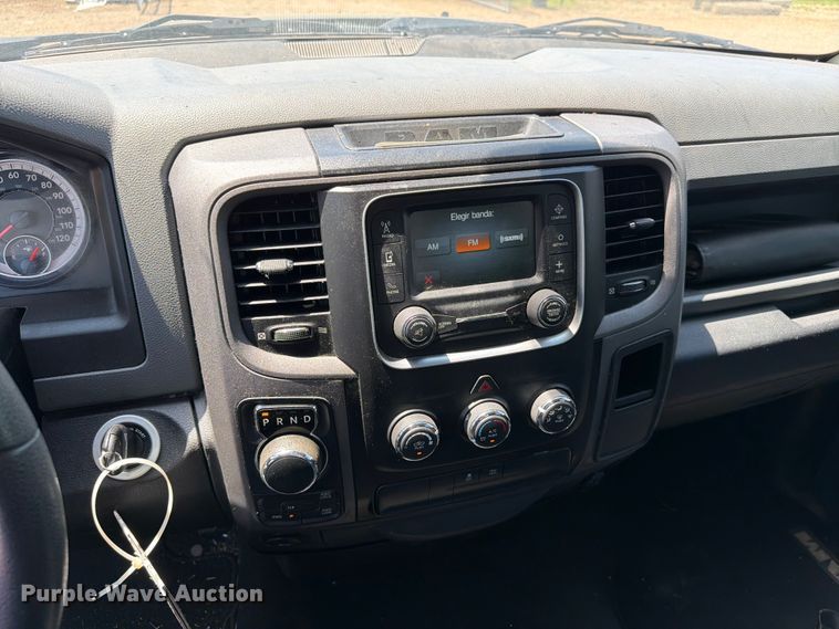 image for item ER1823 2018 RAM 1500 Ext. Cab pickup truck