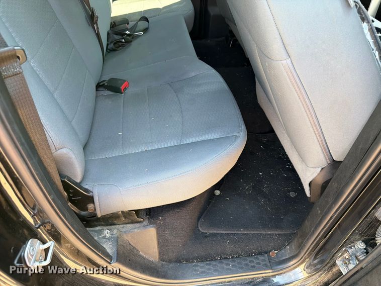 image for item ER1823 2018 RAM 1500 Ext. Cab pickup truck