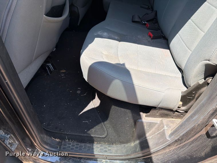 image for item ER1823 2018 RAM 1500 Ext. Cab pickup truck