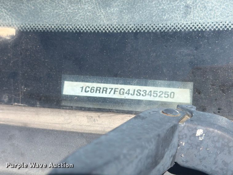 image for item ER1823 2018 RAM 1500 Ext. Cab pickup truck