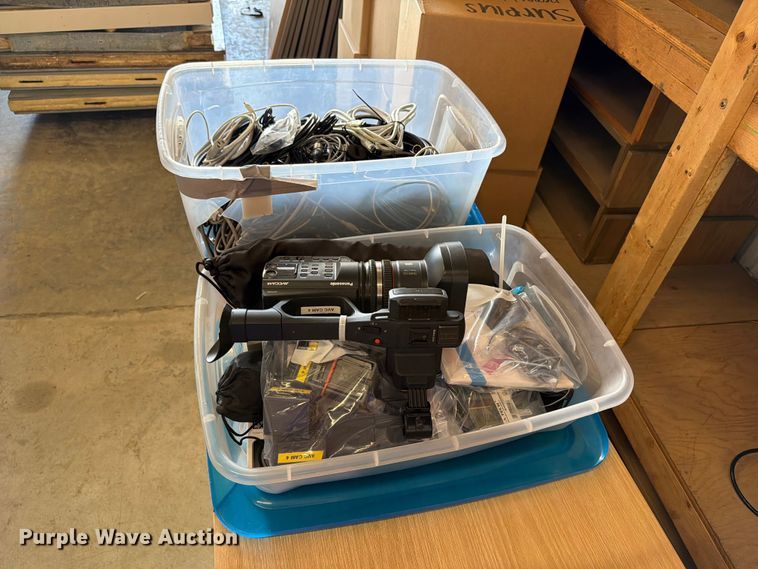 image for item ER1832 Panasonic AG-AC90APJ camera