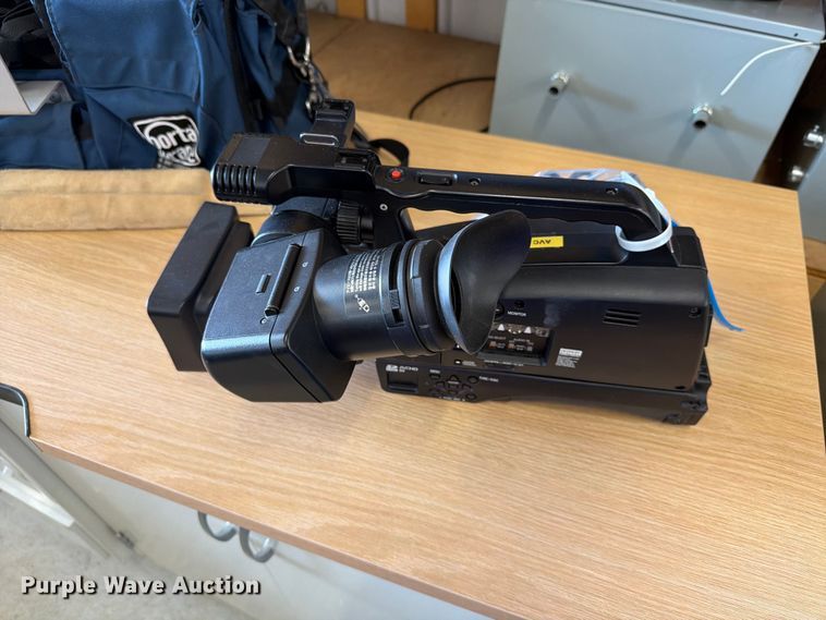 image for item ER1835 Panasonic AG-HMC80P camera