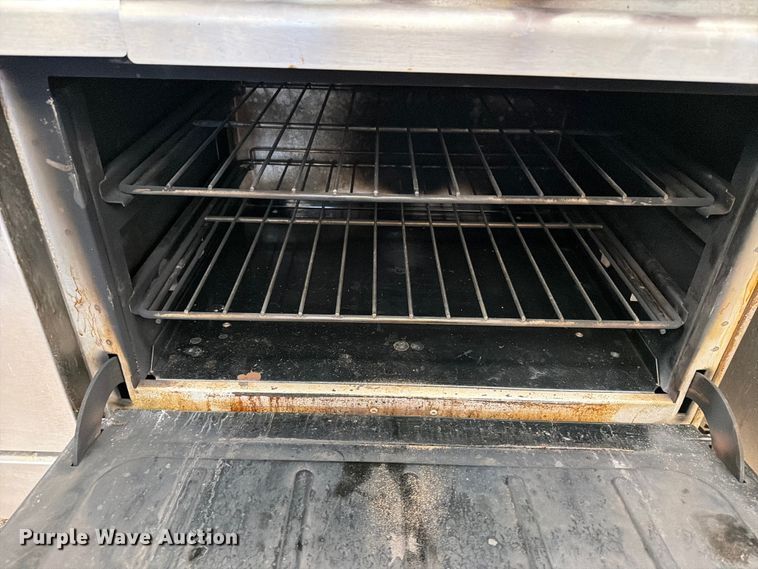 image for item ER1837 Vulcan oven