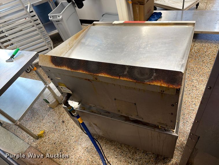 image for item ER1838 Keating 36x30FLD grill
