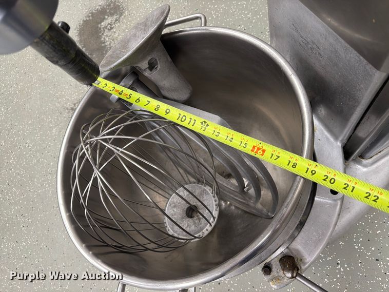 image for item ER1842 Hobart H600DT mixer