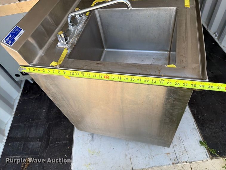 image for item ER1847 Universal wash station