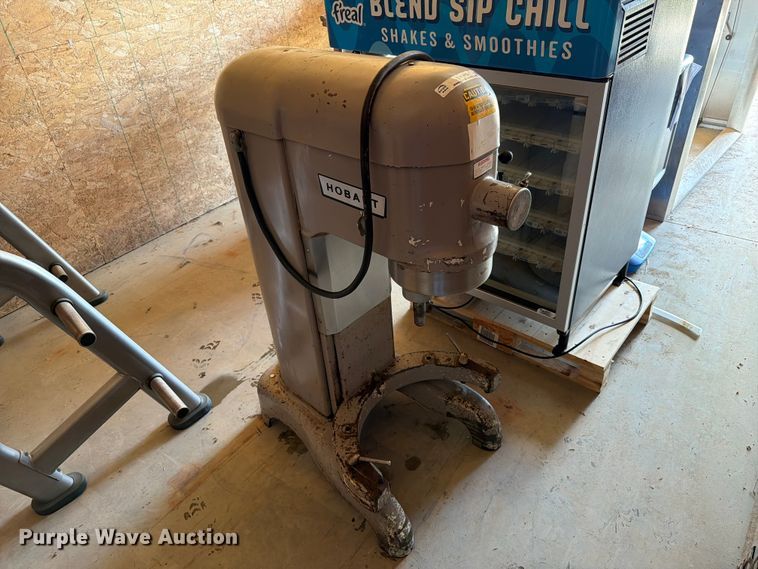 image for item ER1849 Hobart L-800 mixer