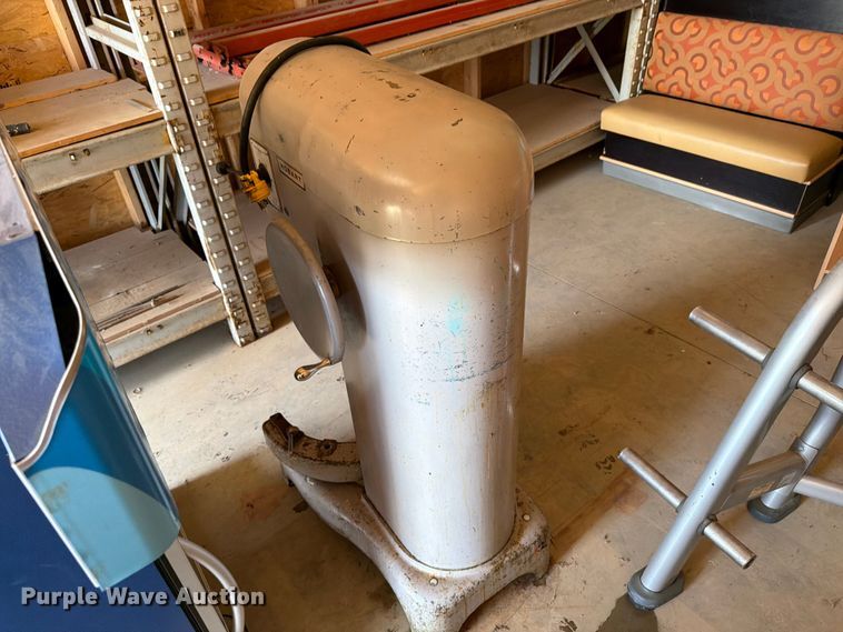 image for item ER1849 Hobart L-800 mixer
