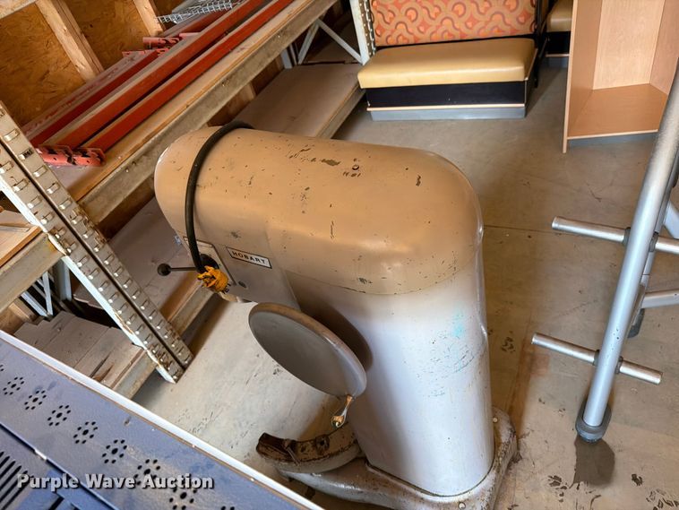 image for item ER1849 Hobart L-800 mixer