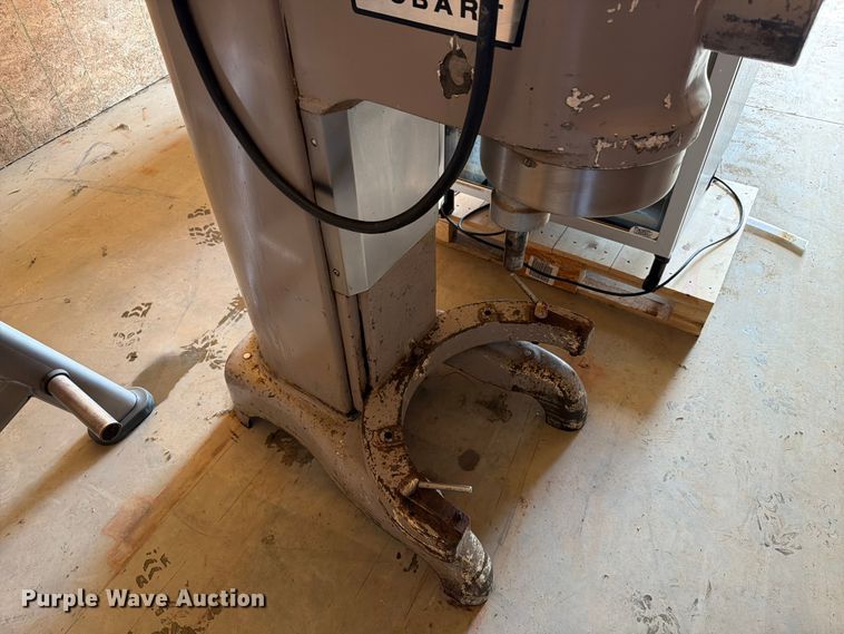 image for item ER1849 Hobart L-800 mixer