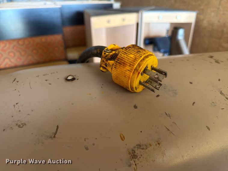 image for item ER1849 Hobart L-800 mixer