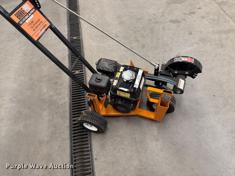 image for item ER1852 2023 Brave BRPE110H edger