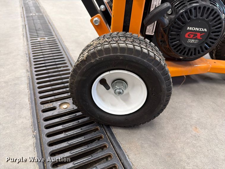 image for item ER1852 2023 Brave BRPE110H edger
