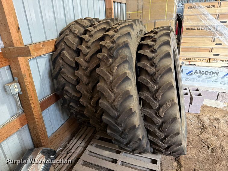 image for item ER1858 Firestone Radial 9000 tires