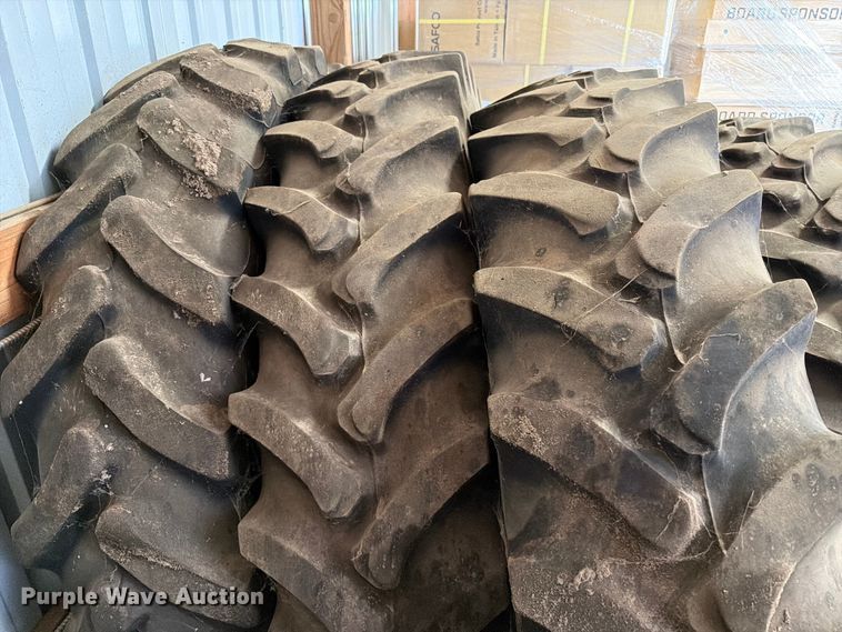 image for item ER1858 Firestone Radial 9000 tires