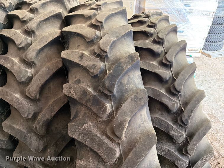 image for item ER1858 Firestone Radial 9000 tires