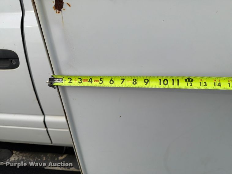 image for item ER1860 1999 Dodge Ram 3500 utility bed pickup truck