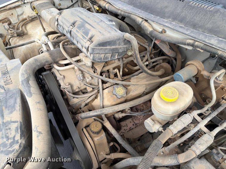 image for item ER1860 1999 Dodge Ram 3500 utility bed pickup truck
