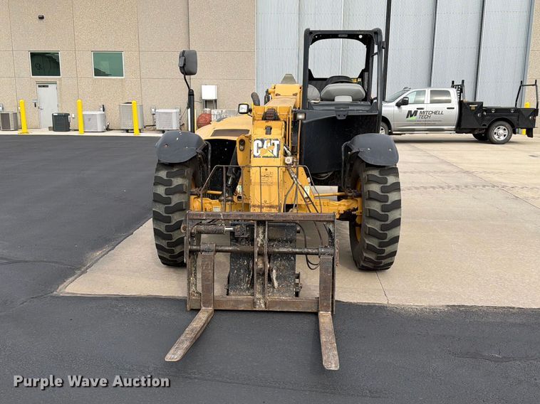 image for item ER1861 2005 Caterpillar TH350B telehandler