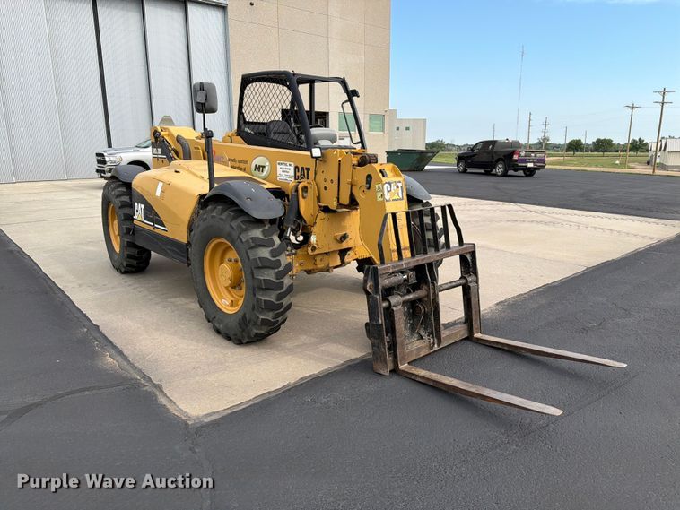 image for item ER1861 2005 Caterpillar TH350B telehandler