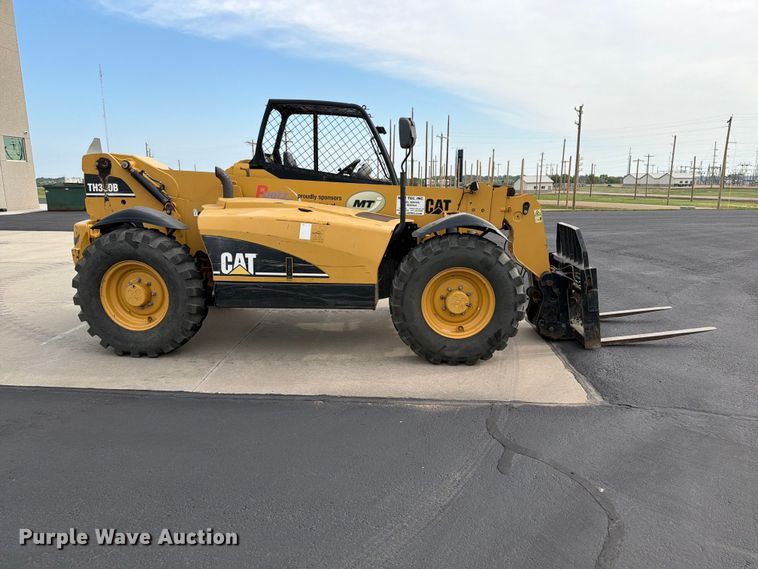 image for item ER1861 2005 Caterpillar TH350B telehandler