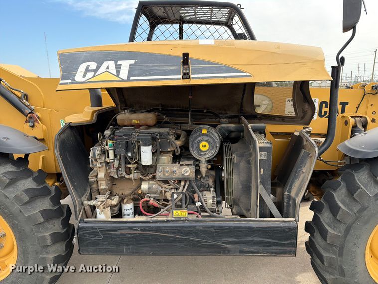 image for item ER1861 2005 Caterpillar TH350B telehandler