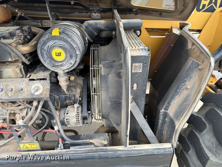 image for item ER1861 2005 Caterpillar TH350B telehandler