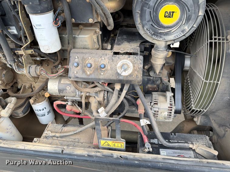 image for item ER1861 2005 Caterpillar TH350B telehandler