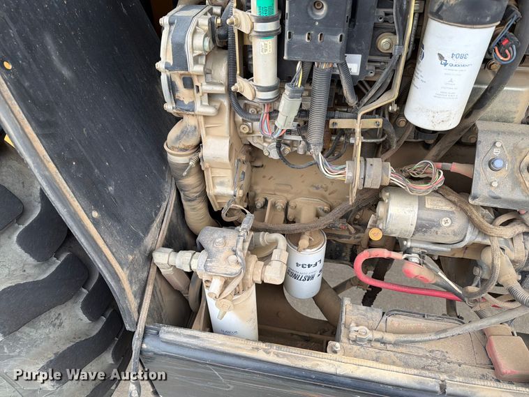 image for item ER1861 2005 Caterpillar TH350B telehandler