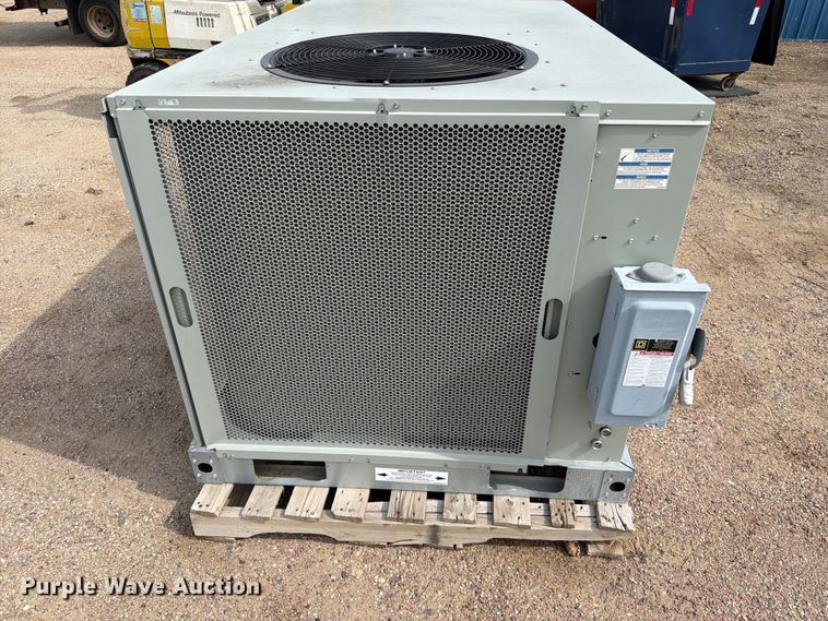 image for item ER1864 2021 Trane GBC048A3EMB04000000000000000000000000000 forced air furnace