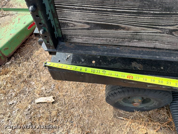 image for item ER1869 John Deere N manure spreader