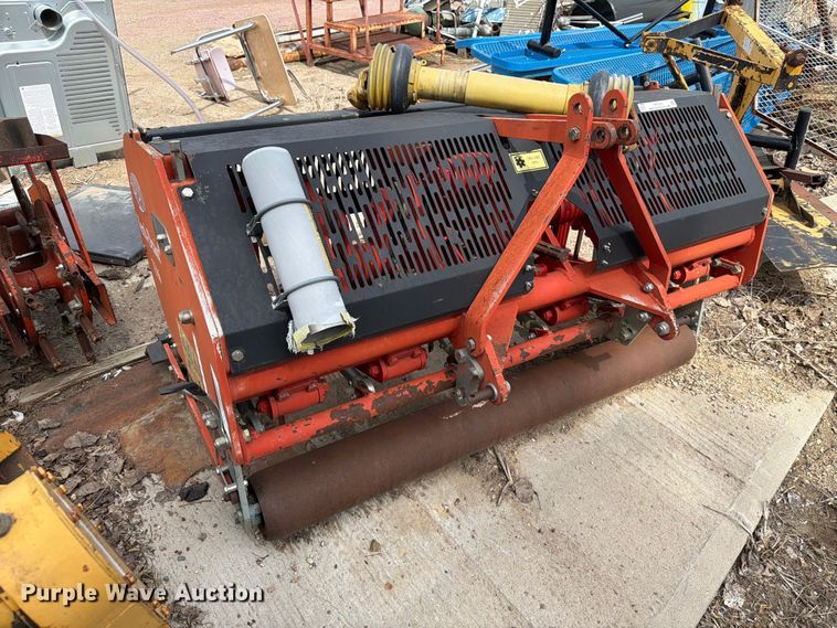 image for item ER1870 Redexim Verti-Drain 7316 aerator