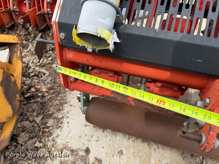 image for item ER1870 Redexim Verti-Drain 7316 aerator