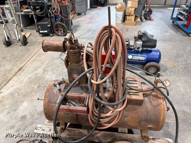 image for item ER1873 (4) air compressors