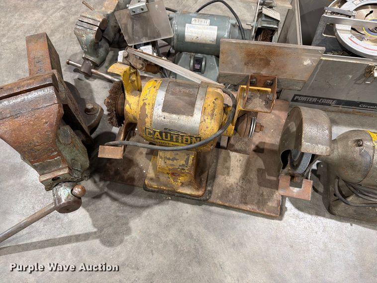 image for item ER1876 Tools