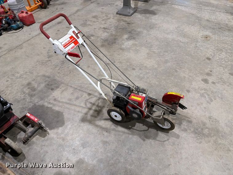 image for item ER1877 Lawn equipment
