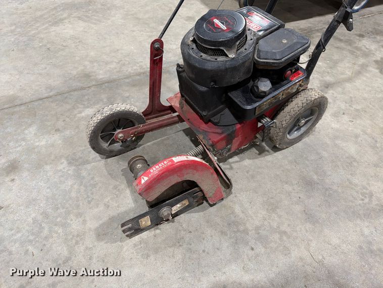 image for item ER1877 Lawn equipment