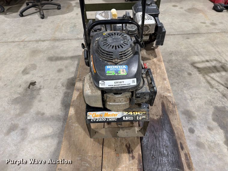 image for item ER1877 Lawn equipment