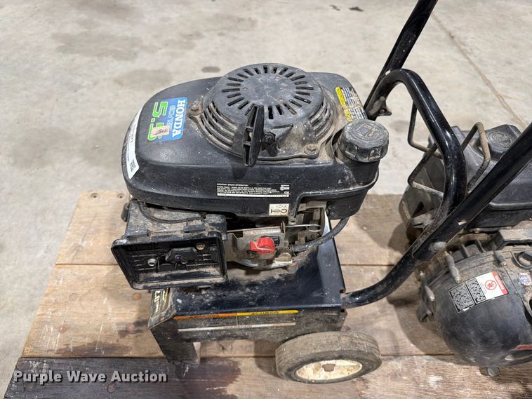 image for item ER1877 Lawn equipment