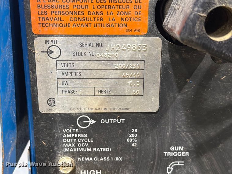 image for item ER1879 Miller Millermatic 200 welder