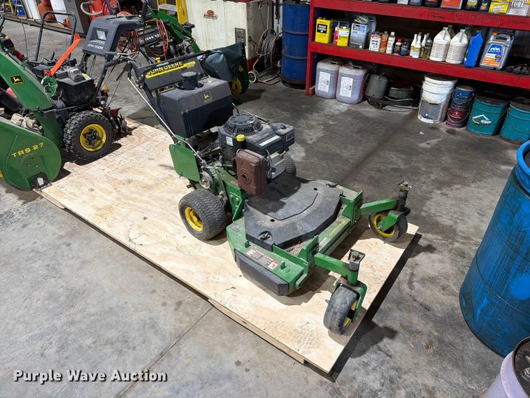 image for item ER1880 John Deere GS30 push mower