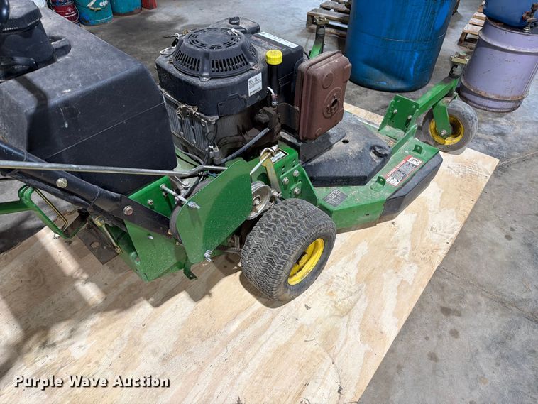 image for item ER1880 John Deere GS30 push mower