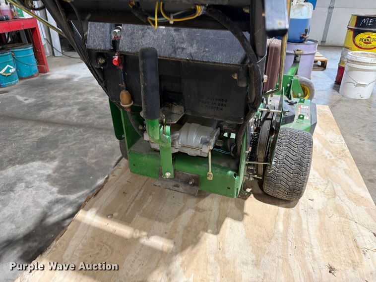 image for item ER1880 John Deere GS30 push mower