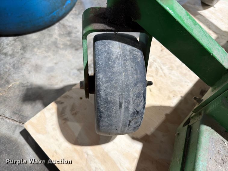 image for item ER1880 John Deere GS30 push mower