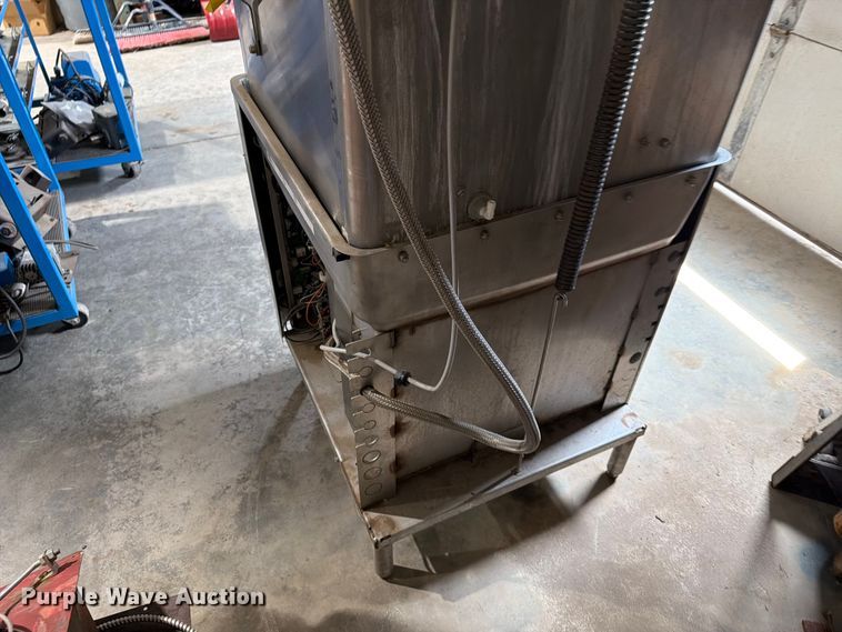 image for item ER1881 Hobart AM15 dish washer